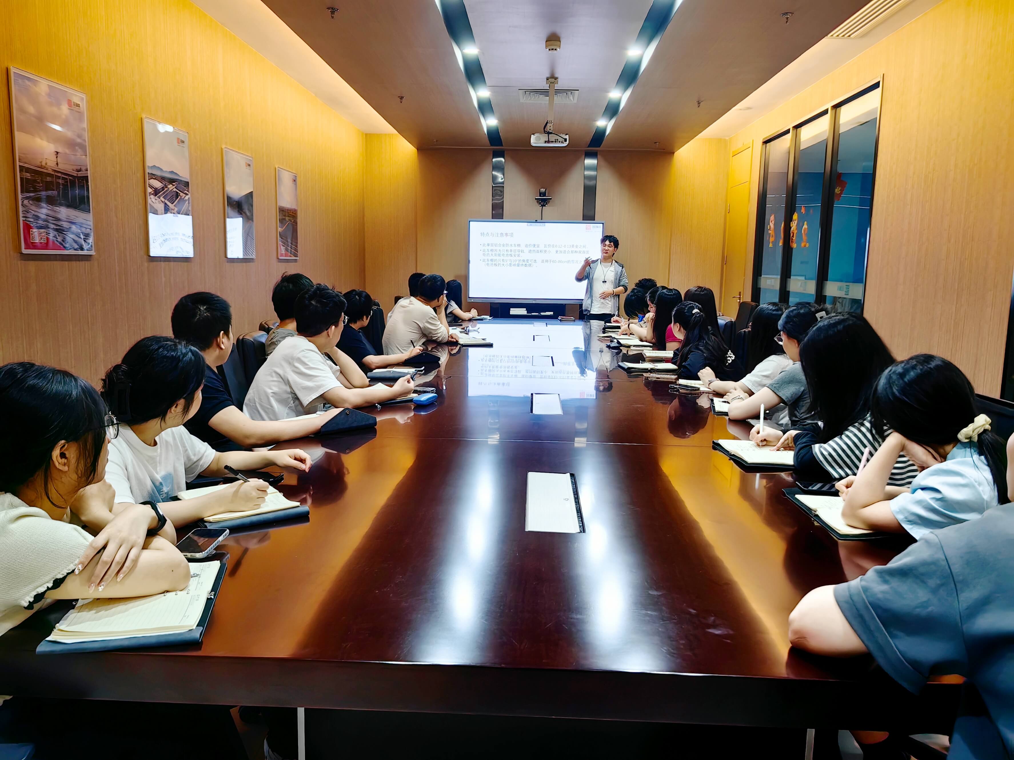 営業部に常時研修を実施